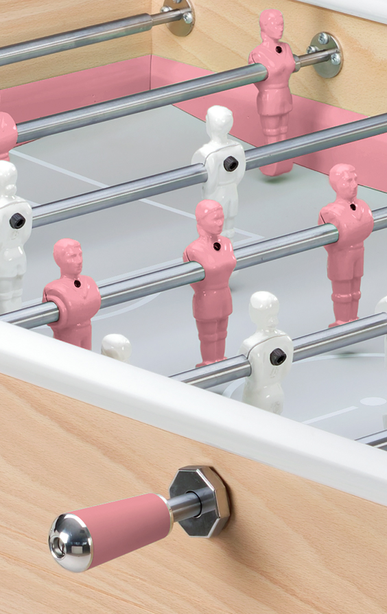 Des petits joueurs de babyfoot Bonzini de la Gamme Couleur Nature